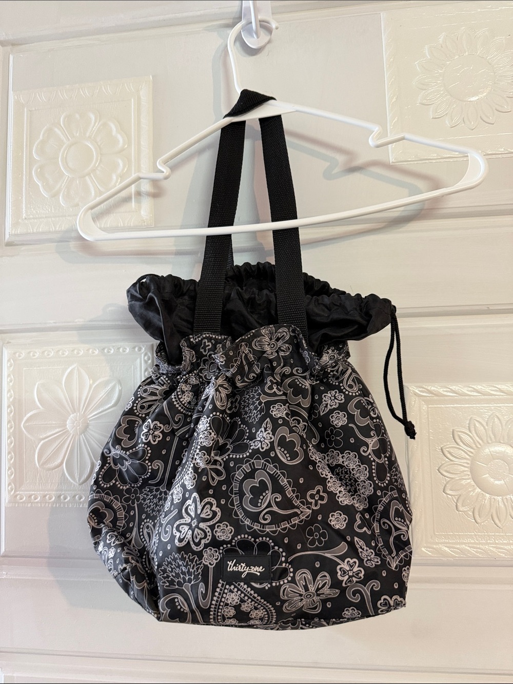 Lunch bag by Thirty One, short straps. Insulated